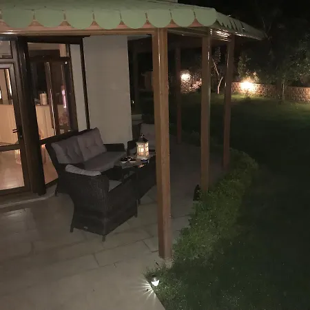 Yazlik Villa
